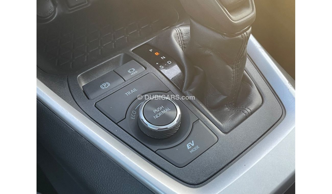 Toyota RAV4 2022 TOYOTA RAV4 XLE HYBRID FULL OPTIONS