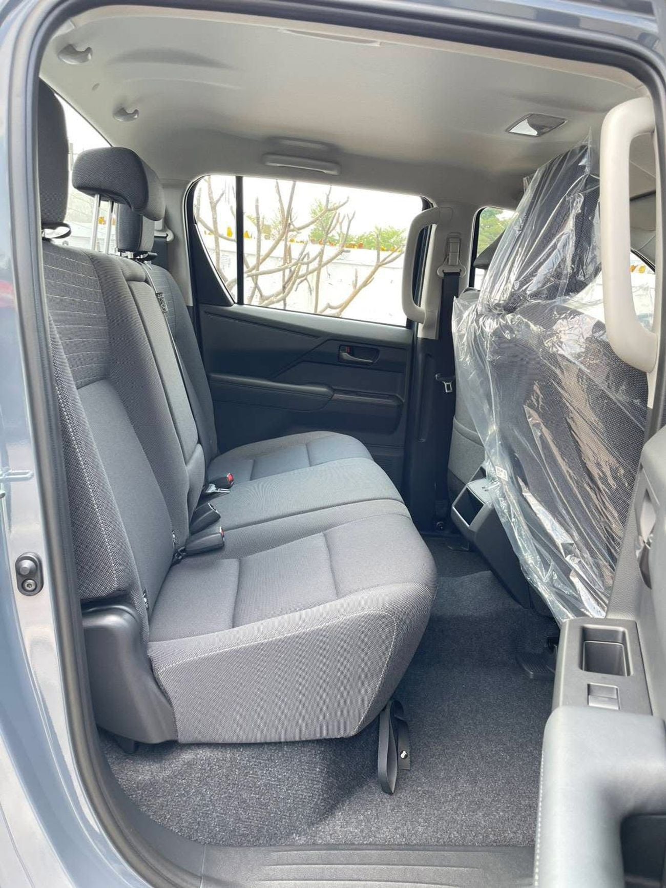 تويوتا هيلوكس Toyota travo manual gear RHD diesel engine