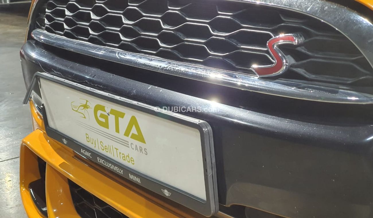 ميني كوبر إس 2016 Mini Cooper S JCW, Warranty, Full History, Excellent Condition, GCC