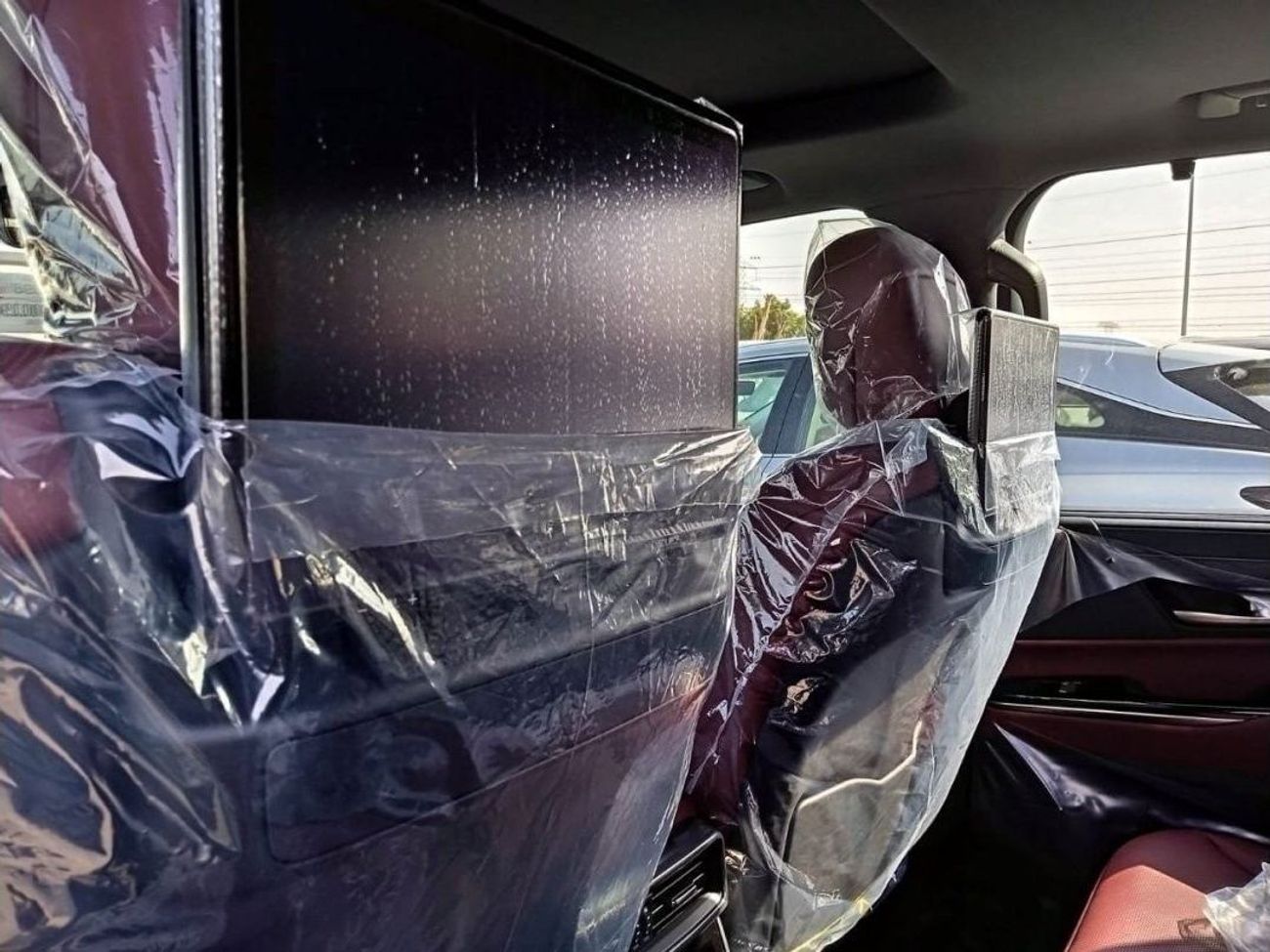 Lexus LX 600 LEXUS LX 600 SIGNATURE-- 7 SEATER