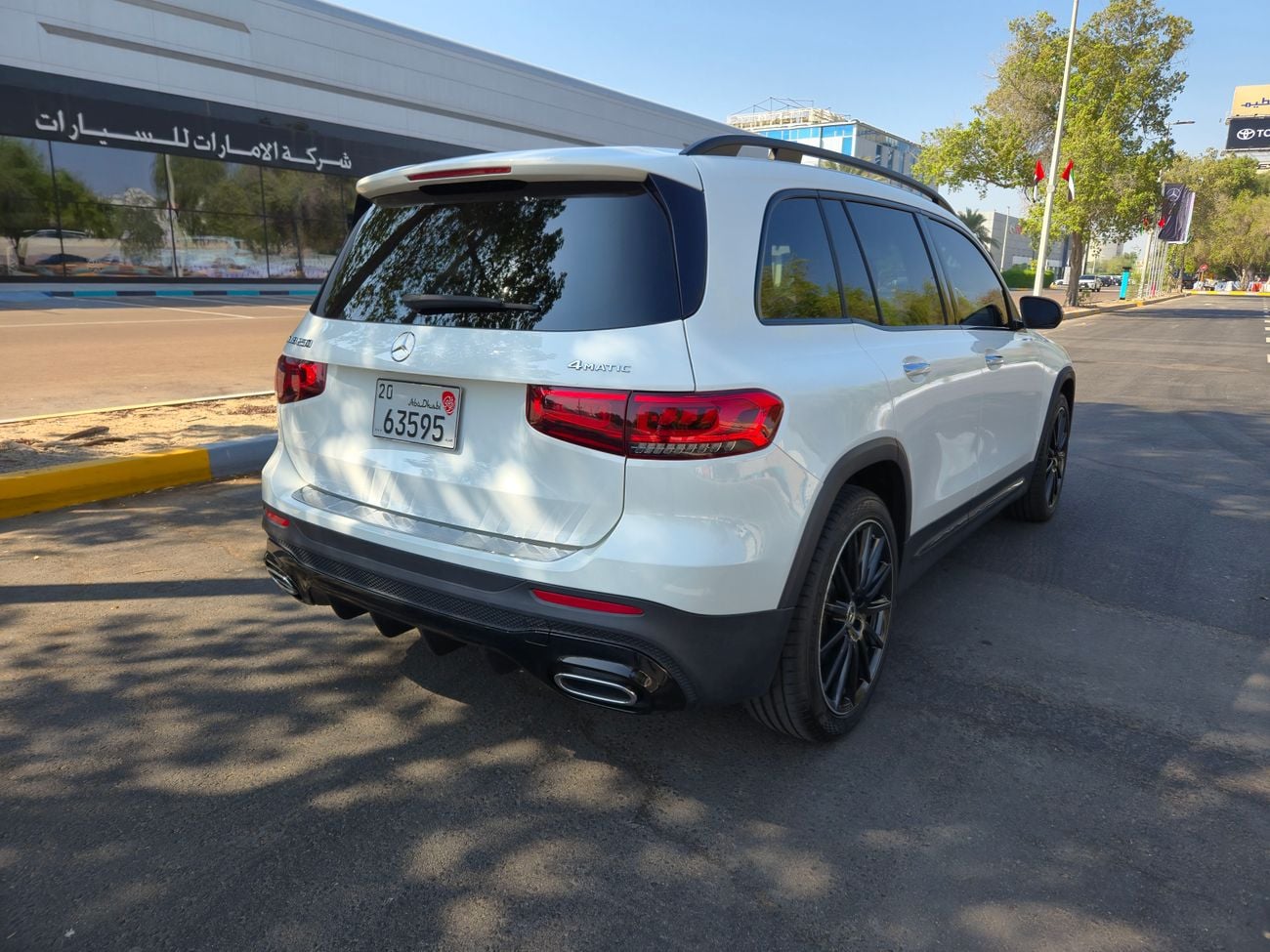 مرسيدس بنز GLB 250