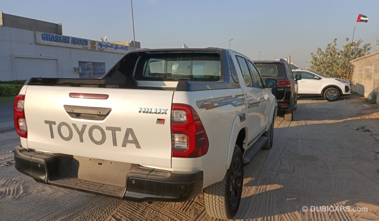 Toyota Hilux v6  GR  FULL OPTION