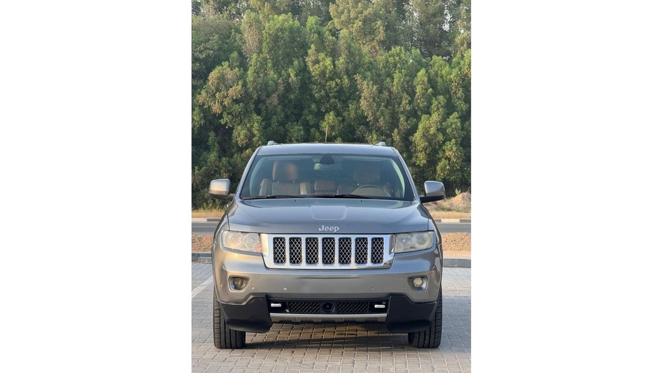 Jeep Grand Cherokee Overland jeep grand cherokee 2013 model