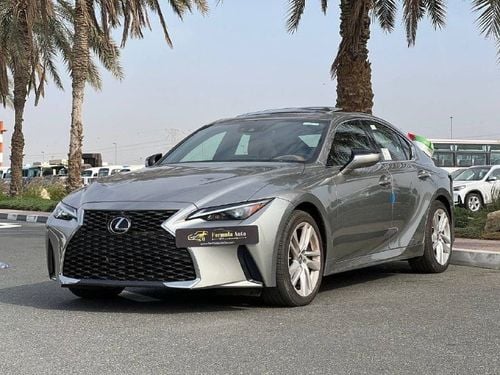 Lexus IS300 AWD 3.5L V6 PTR A/T // 2022 // FULL OPTION WITH 360 CAMERA , RADAR , CRUISER CONTROL // SPECIAL OFFE