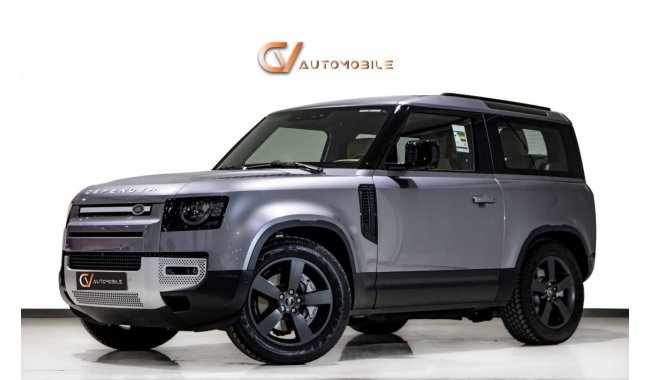Land Rover Defender P400 HSE - GCC Spec - Warranty and Service Contract