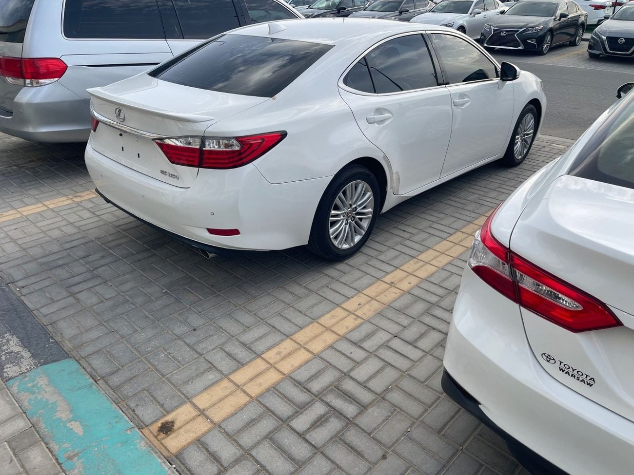 Lexus ES350 PLATINUM