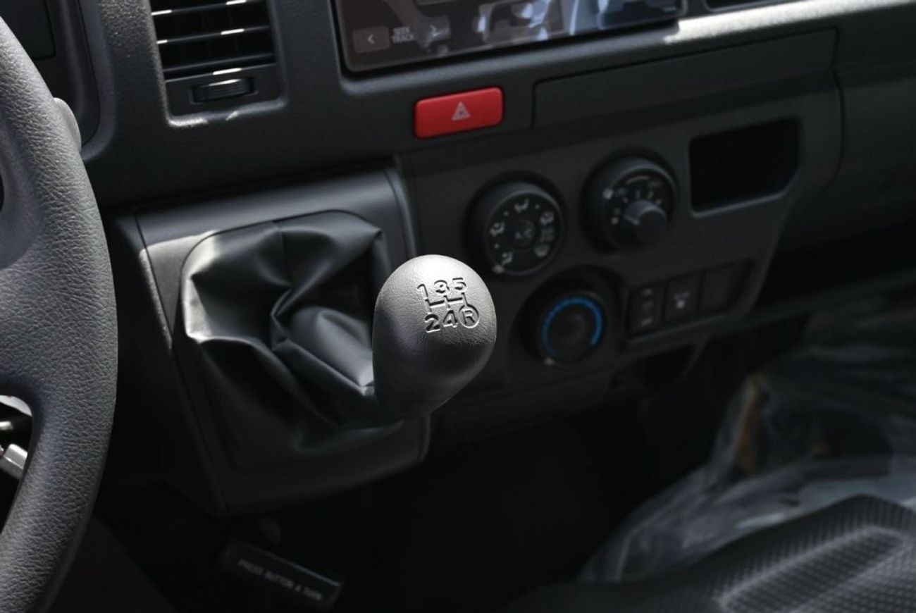 Toyota Hiace Toyota Hiace 2.7L Petrol, Manual Hi-Roof 16 Seater Old Shape