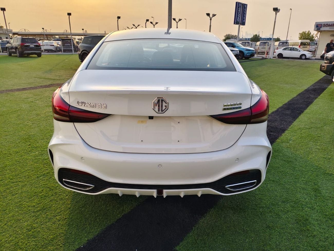 MG 5 LUX MG5 1.5L GLOBAL LUXURY EDITION AT 2026