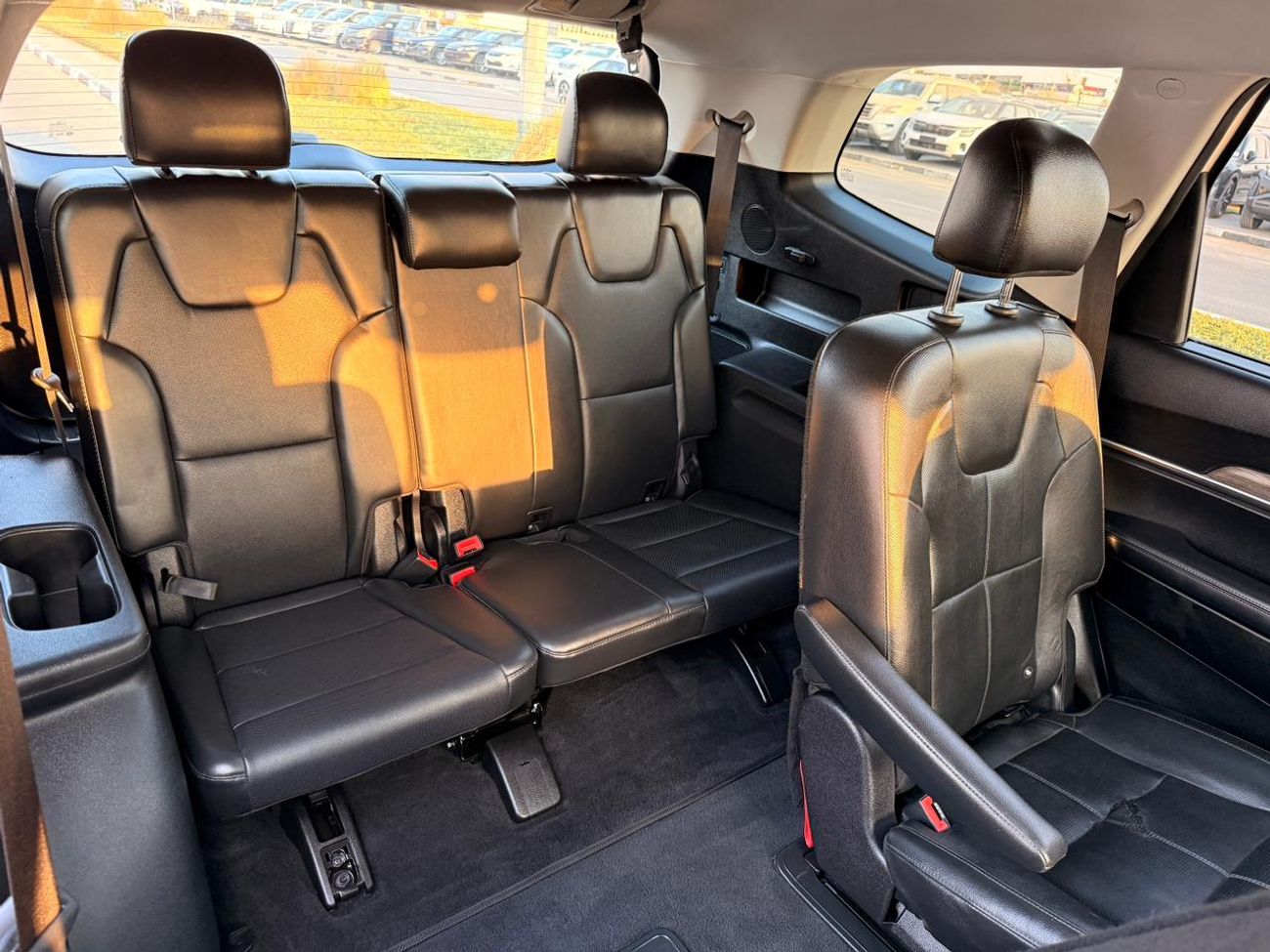 Kia Telluride LX 3.8L (295 HP)