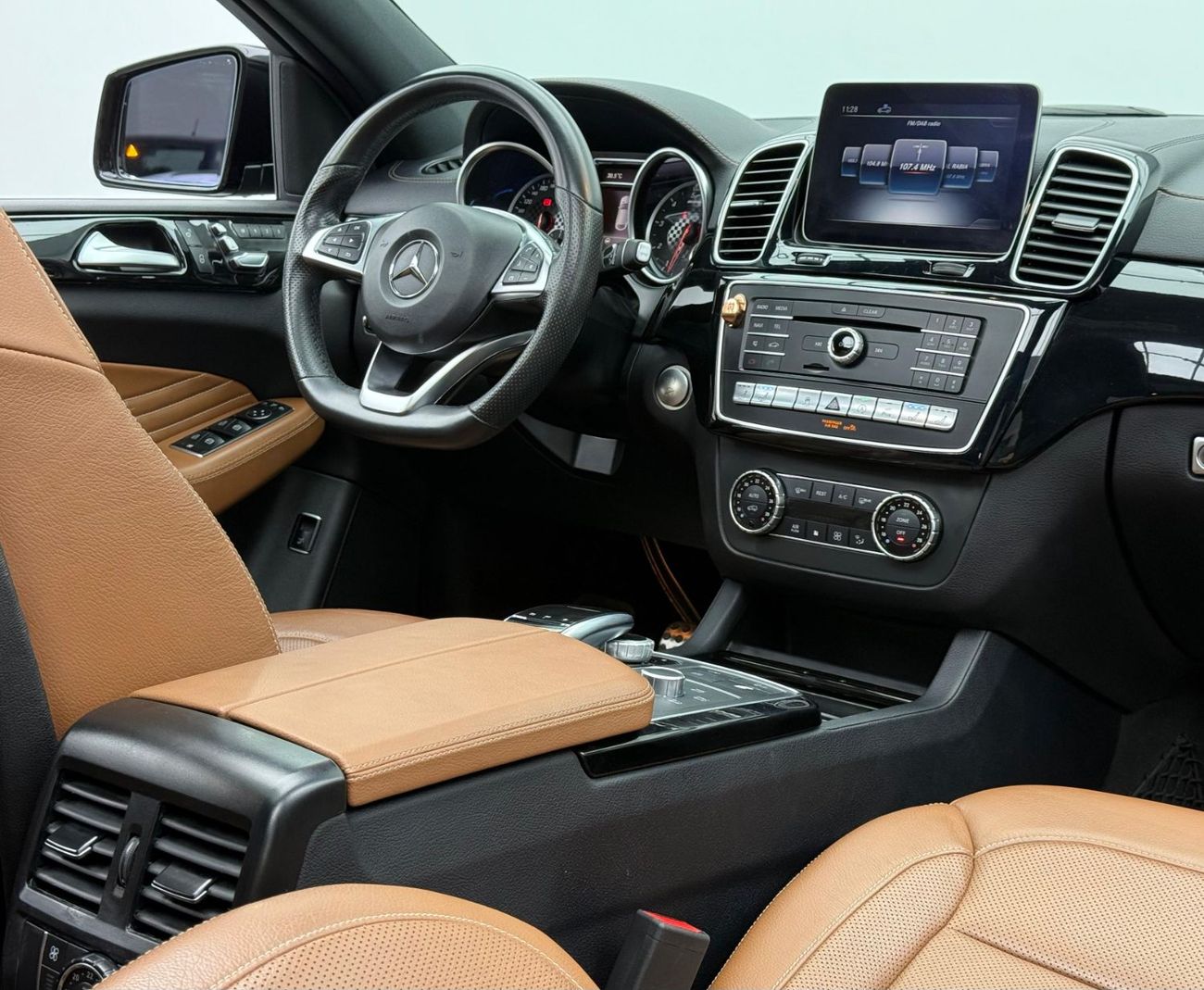 Mercedes-Benz GLE 43 AMG 2019 Mercedes Benz GLE43 AMG, Warranty, Service History, Excellent Condition, GCC