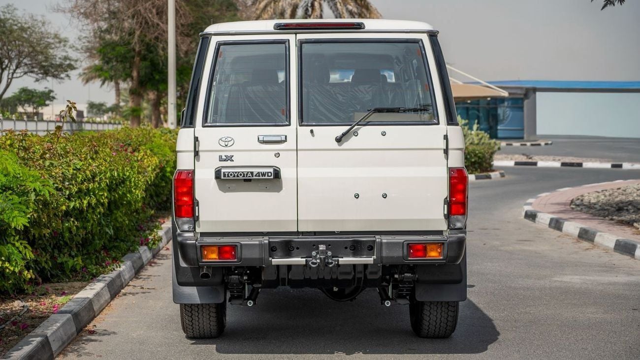 Toyota Land Cruiser 76 TOYOTA LANDCRUISER76 HARDTOP 2.8 MT LX LOW -2026YM