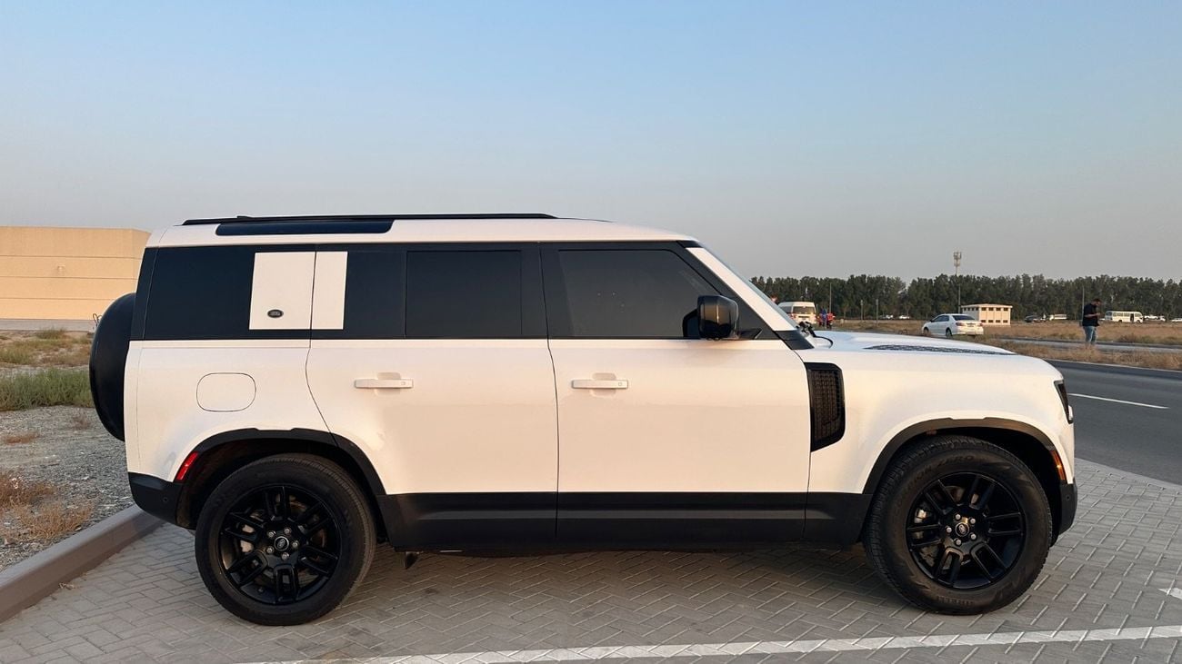 Land Rover Defender 110 S P300