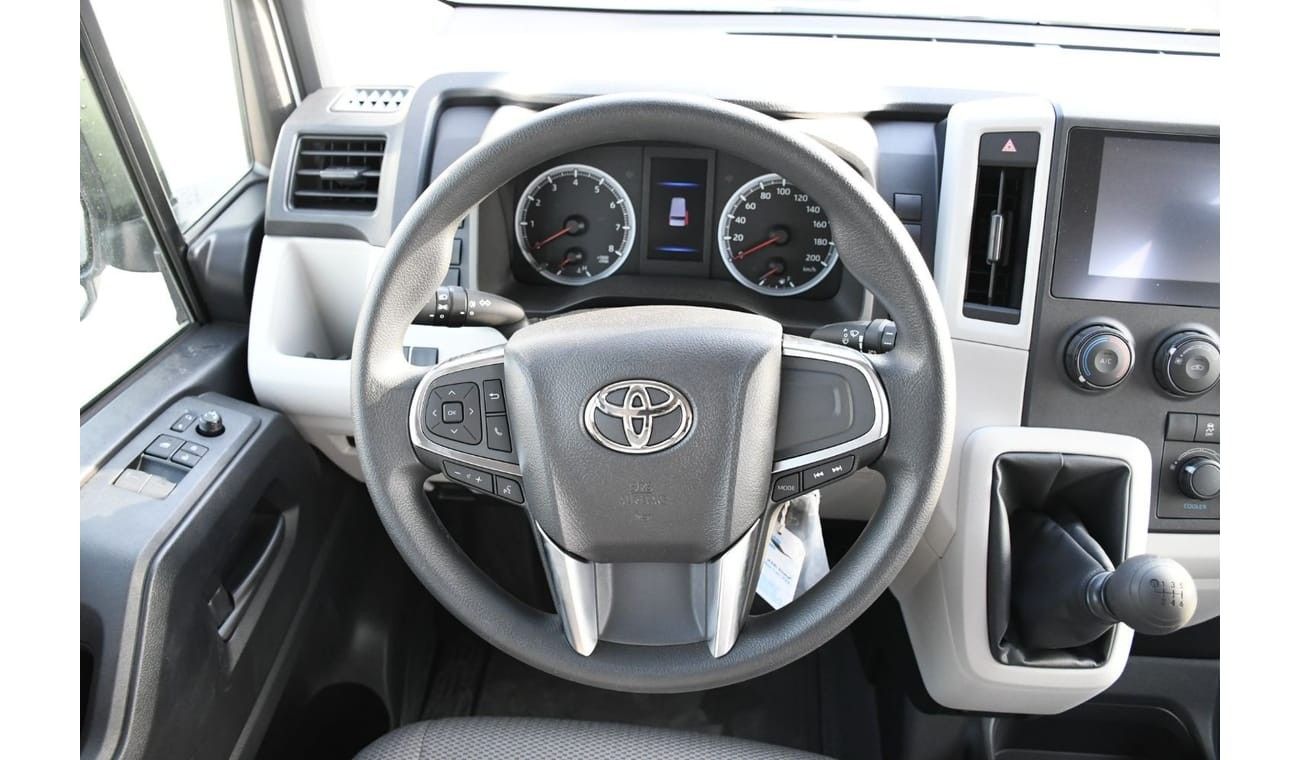 تويوتا هاياس 3.5L MT With Heater ( Ready Stock )