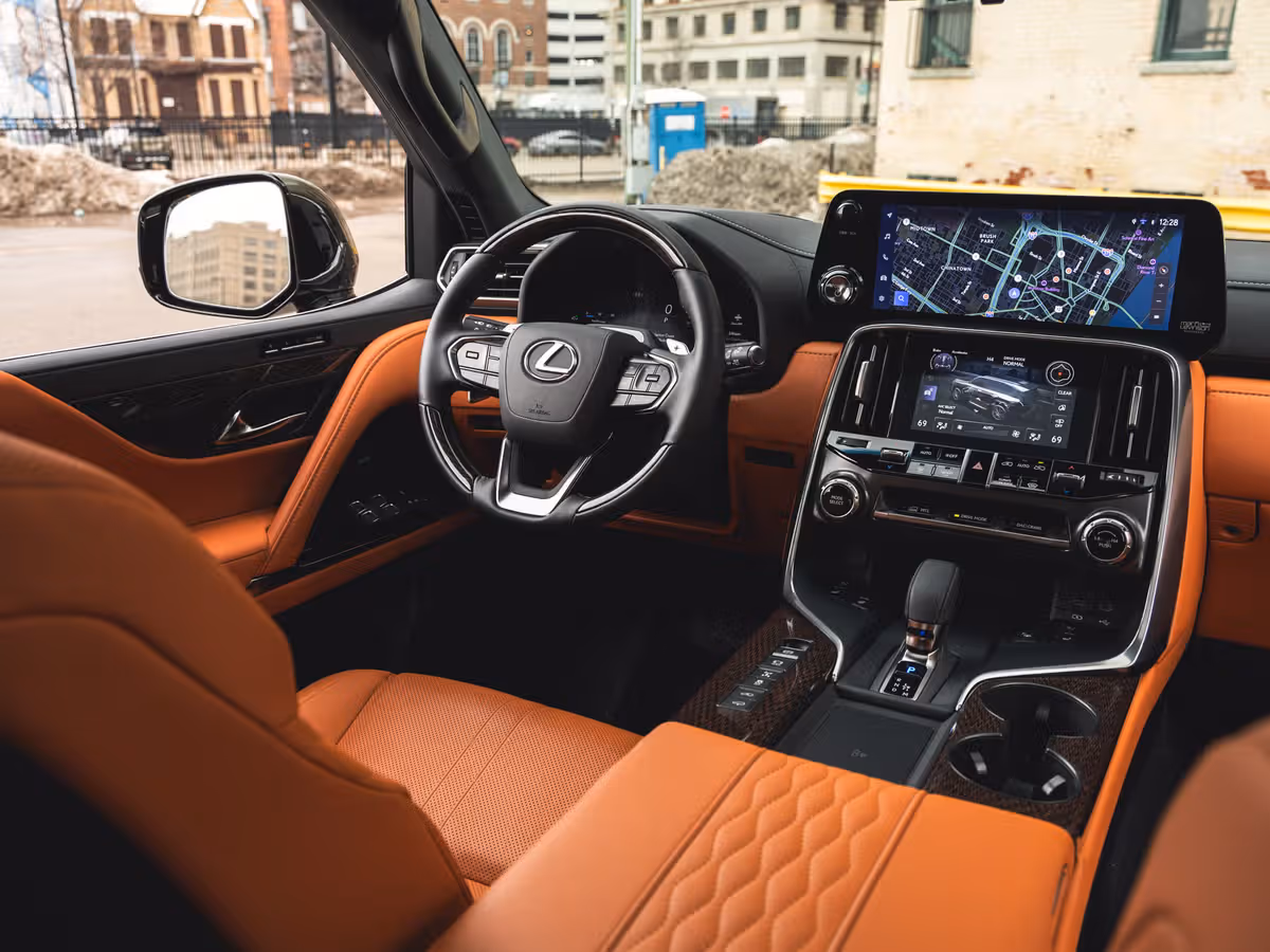 Lexus LX 700h interior - Cockpit