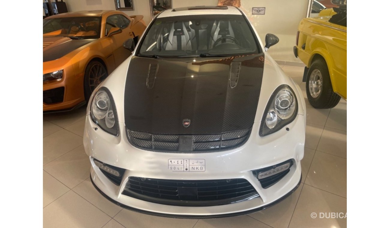 Porsche Panamera Turbo