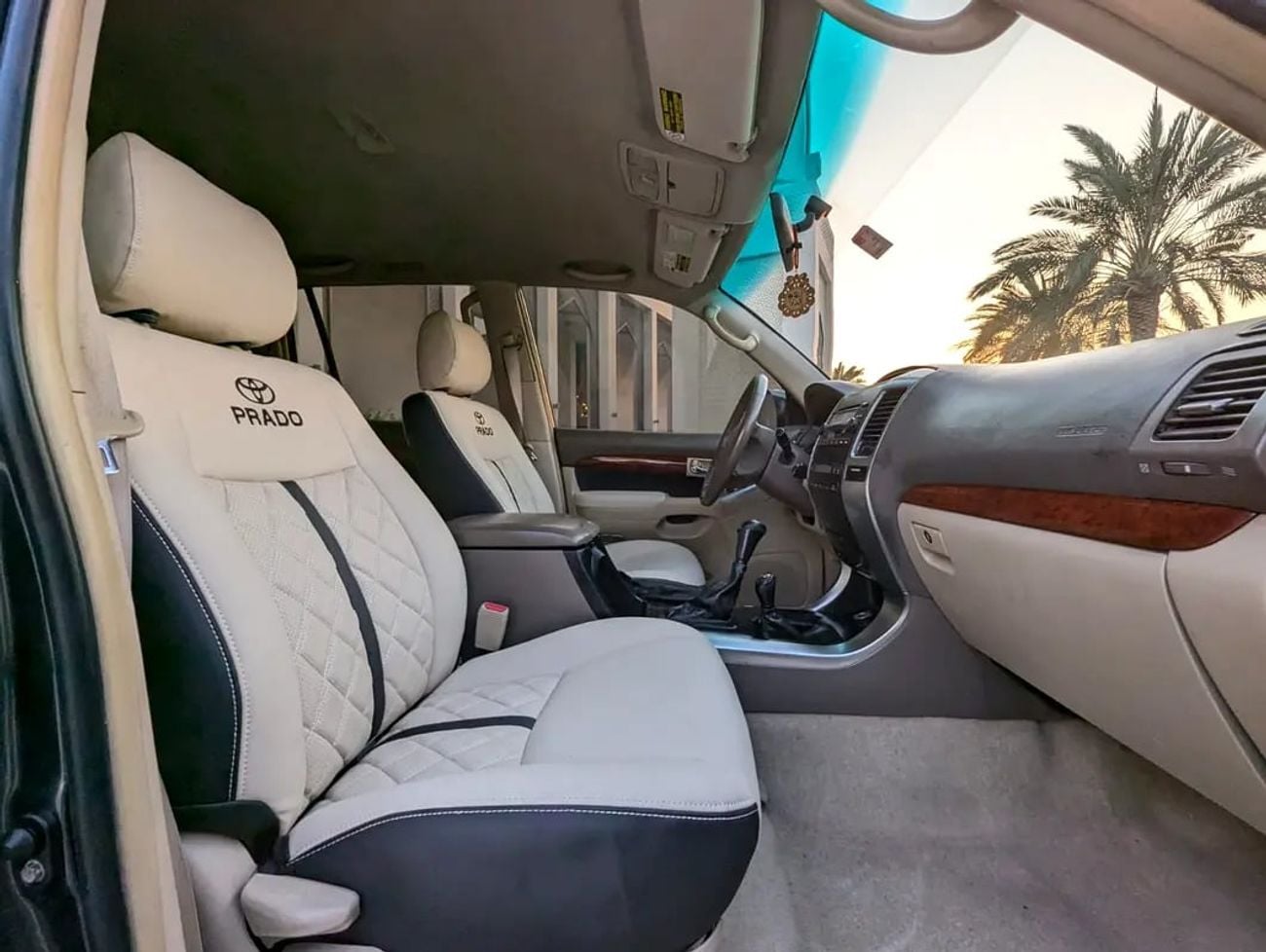 تويوتا برادو GX V4 2.7L | GCC Specs | Reliable SUV