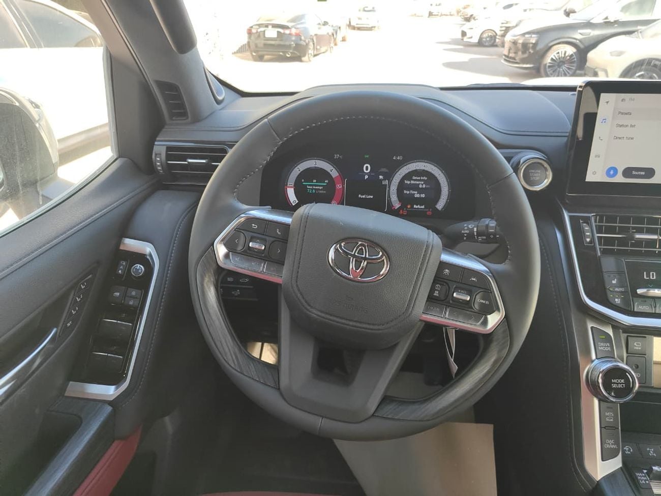 تويوتا لاند كروزر 2026 Toyota Land Cruiser LC300 VXR Full-Option with Radar 3.3L V6 Twin Turbo Diesel A/T Export Only