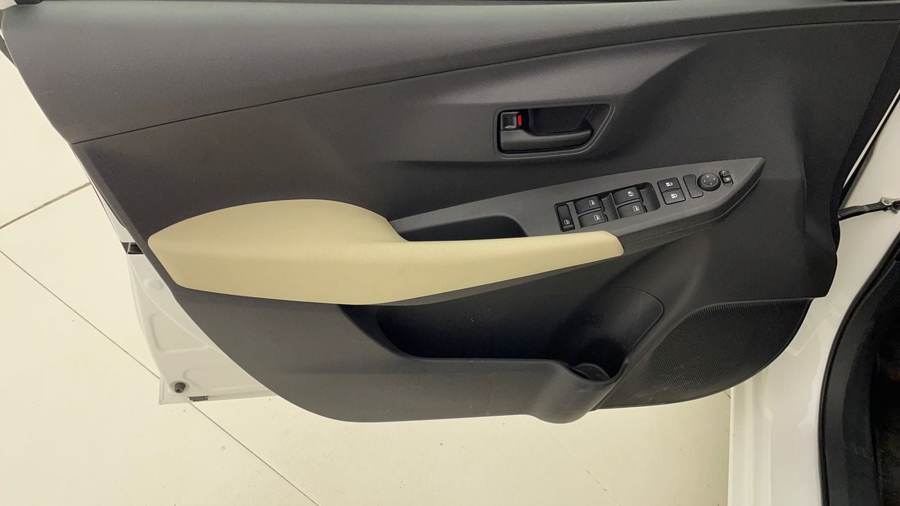 تويوتا يارس E 1.5 | بدون دفعة مقدمة | اختبار القيادة في المنزل