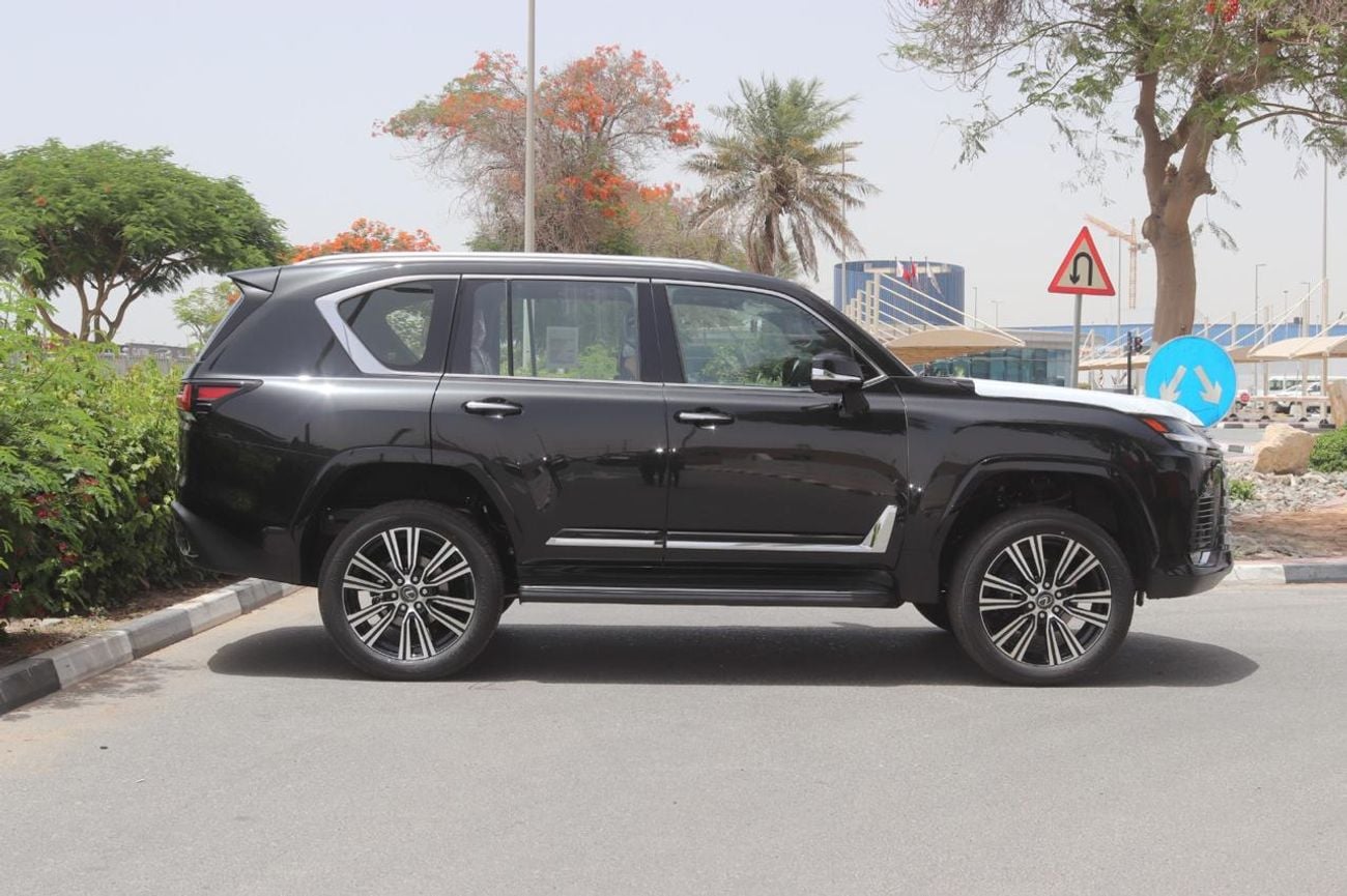 لكزس LX 600 SIGNATURE