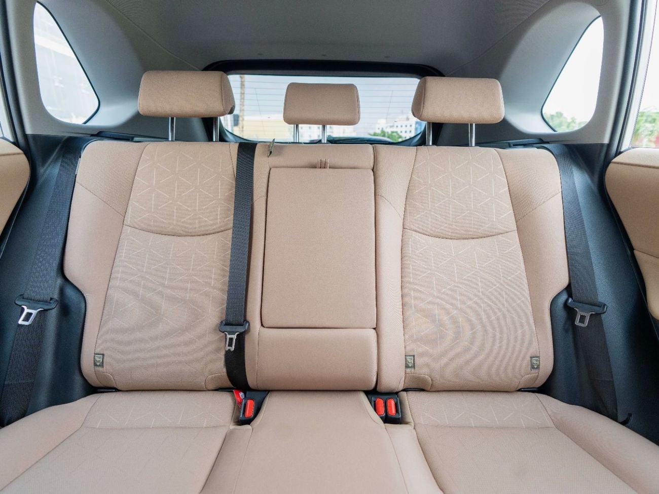 Toyota RAV4 2.5L (2WD) VX