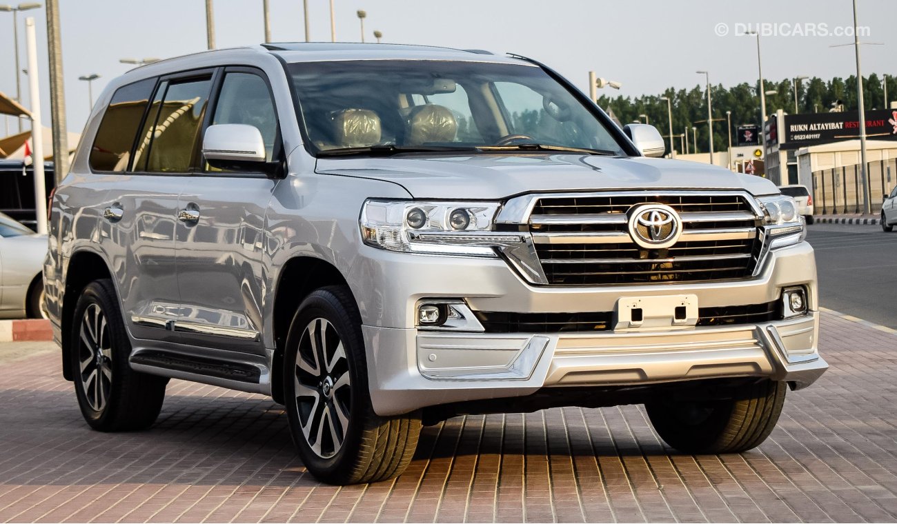 Toyota Land Cruiser GXR V8 2020 Bodykit