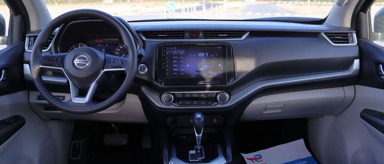 نيسان إكستيرا SE 2.5L RWD