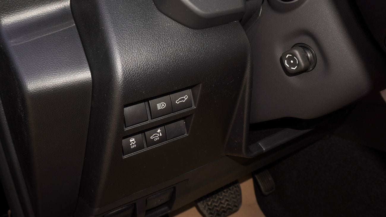 Toyota Land Cruiser VXR TWIN TURBO 3.5L V6