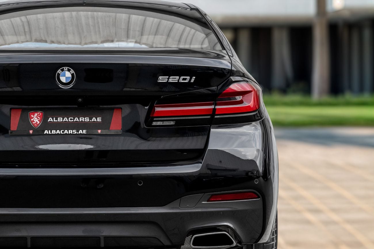 بي أم دبليو 520i 520i M Sport | 2,448 P.M | 0% Downpayment | Under Warranty!