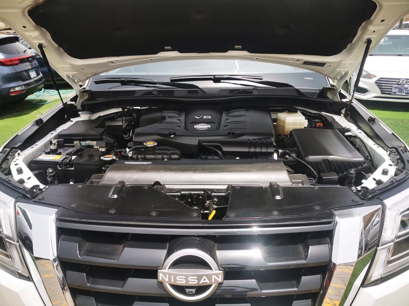 Nissan Armada Platinum