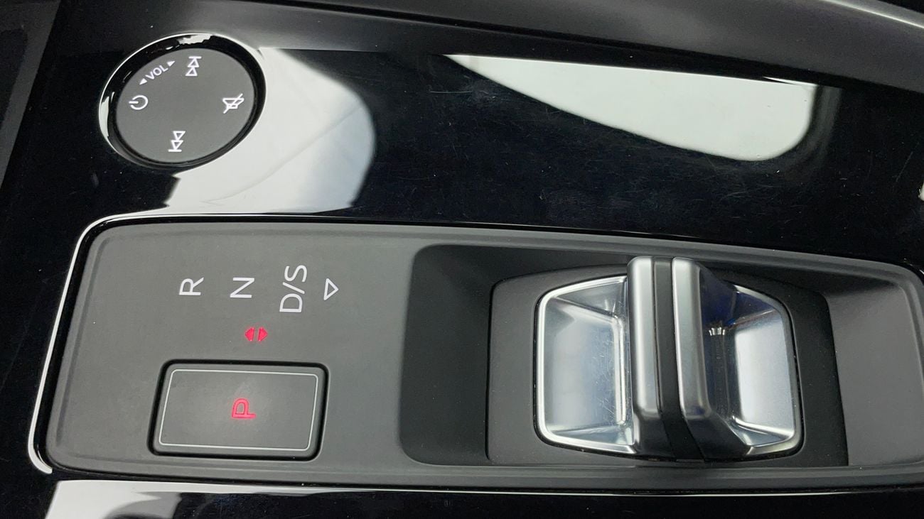 Audi A3 35 TFSI S Line 1.4L 2022 35 TFSI | AED 933/Month | 0 DP | 30 Day Return | Warranty | Service History