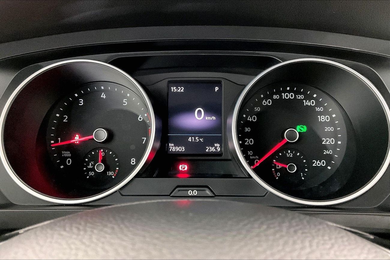 Kia Carens EX| 1 year free warranty | Exclusive Eid offer