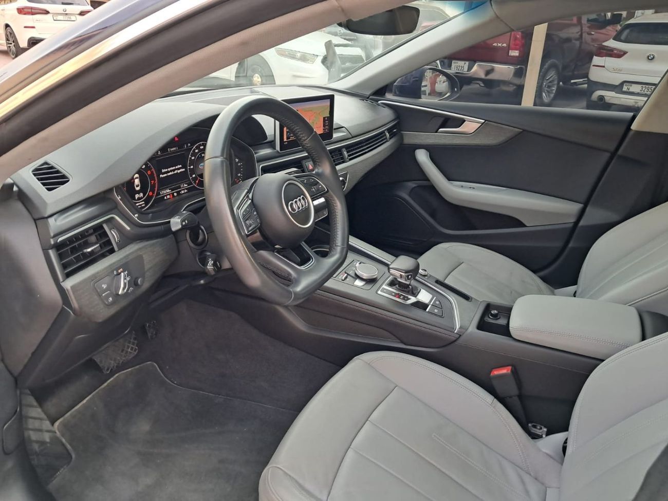 Audi A5 45 TFSI quattro S-Line 2.0L