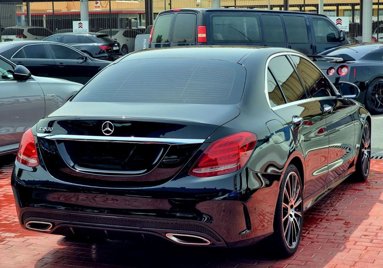 مرسيدس بنز C 200 AMG باك