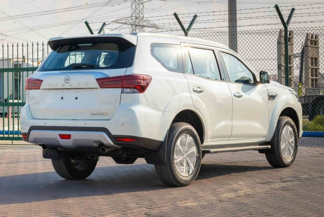 نيسان إكستيرا 2023 Platinum 2.5L PTR - 7AT - 4WD / Full Option / SUV 7 Seats / Premium Movie Theater Experience