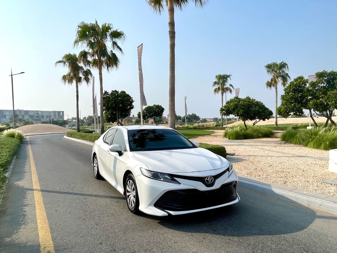 Toyota Camry SE Banking facilities without the need for a first payment