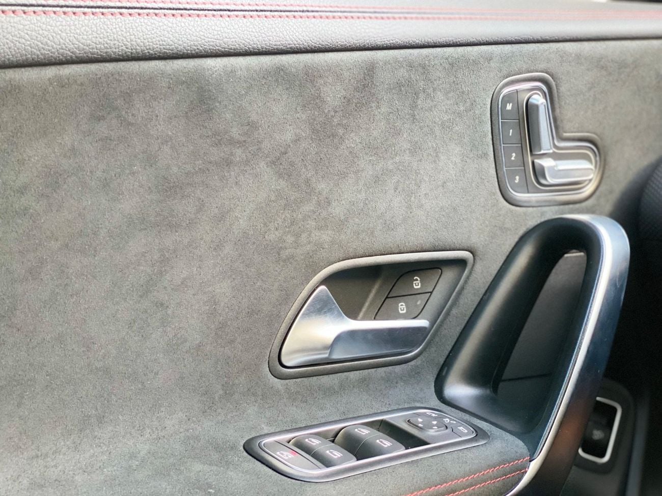 Mercedes-Benz CLA 200 1.4 L  Turbo  European specifications