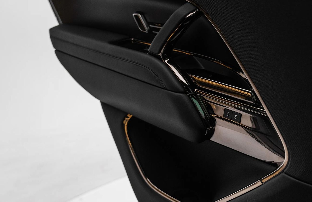 Land Rover Range Rover 4.4L V8 Twin-Turbo Mild-Hybrid