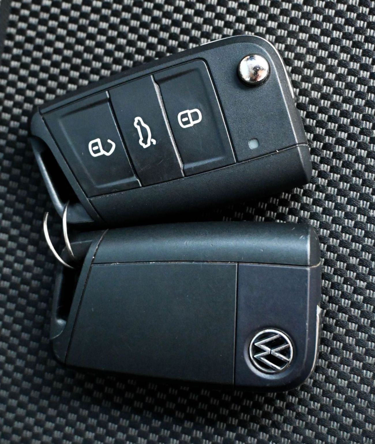 فولكس واجن T ROC Life 1.4L