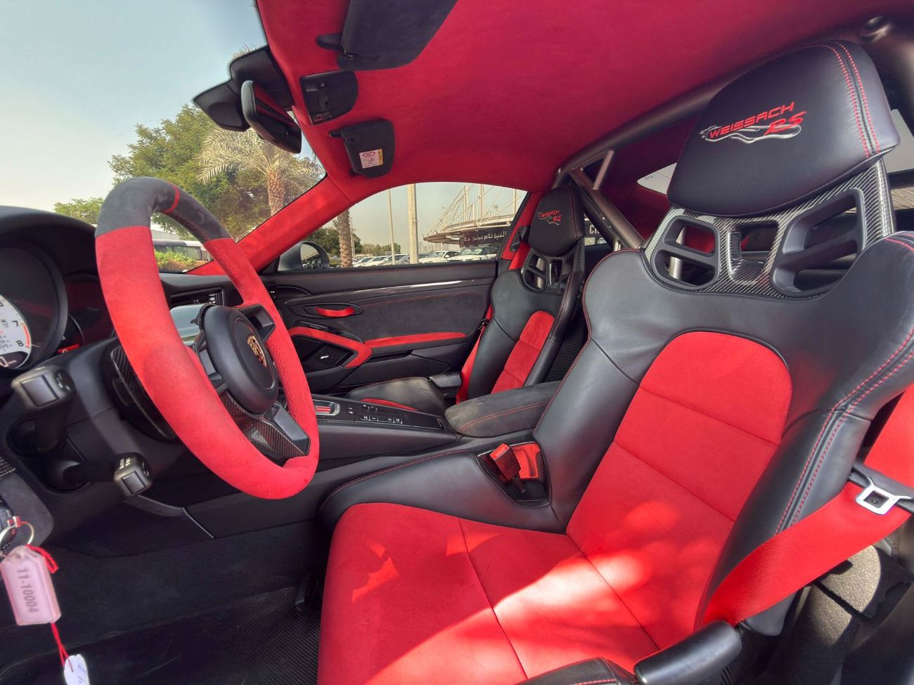 Porsche 911 GT2 RS 3.8L GCC SPEC NEAT AND CLEAN