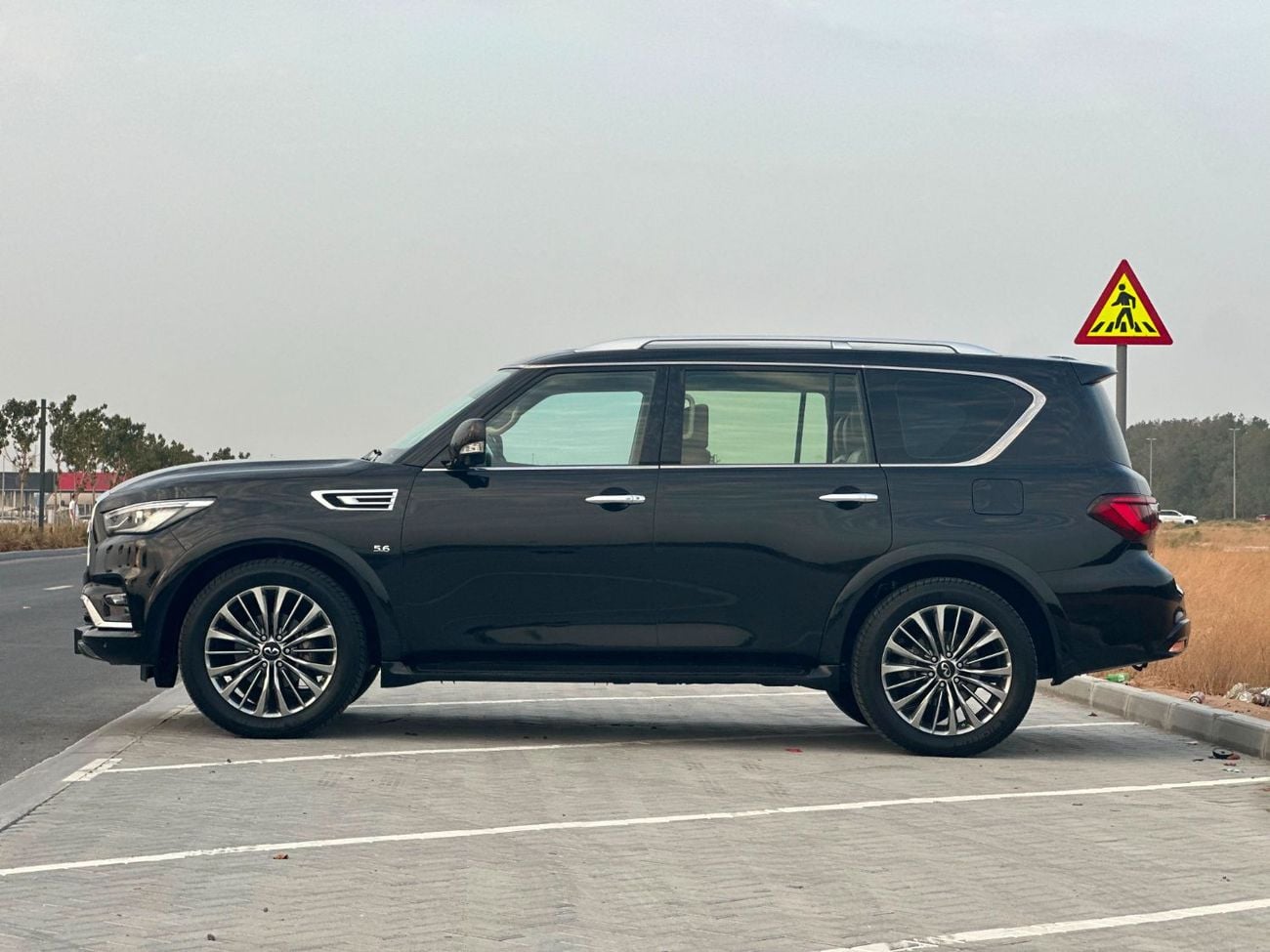 إنفينيتي QX80 LIMITED