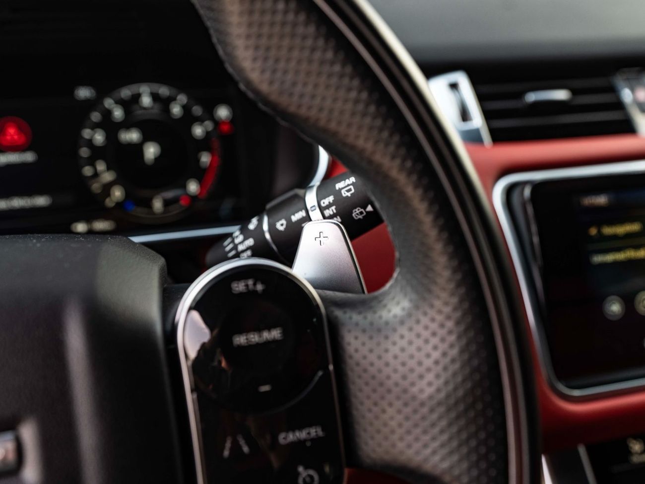 لاند روفر رينج روفر سبورت HSE Dynamic 5.0L (510 HP)