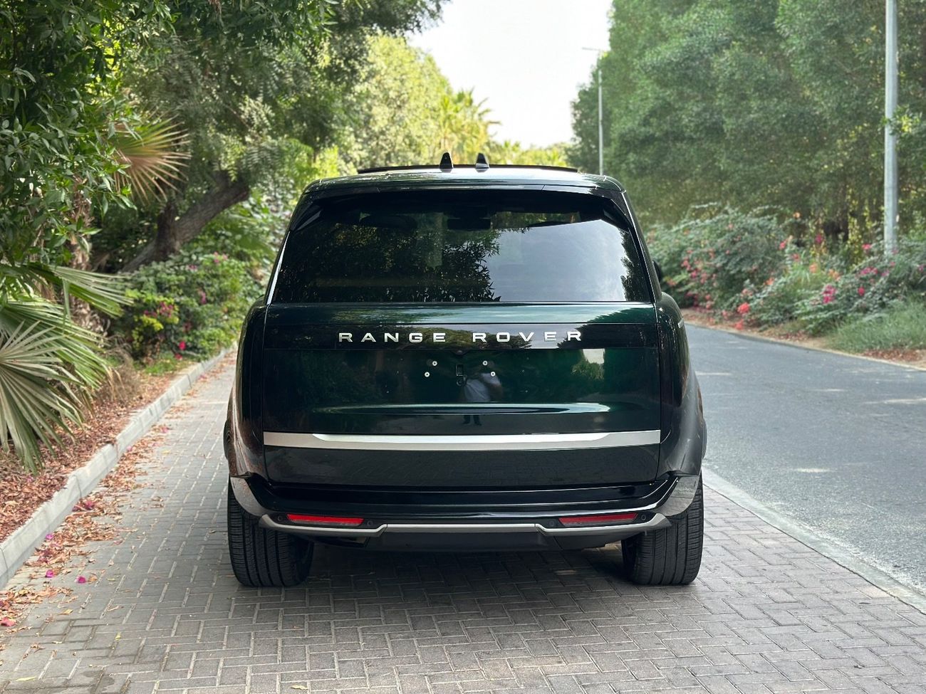 Land Rover Range Rover 2024 | Vogue P350 Autobiography | Diesel | 3.0L V6 | 345 HP | EU Specs | Full Option | 16K KM | Perf