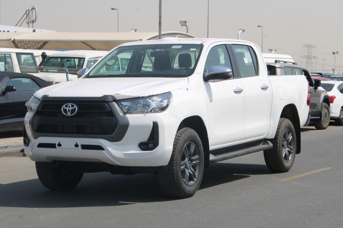 Toyota Hilux TOYOTA HILUX 2.4L DIESEL 4 X 4 DOUBLE CABIN ACTIVE MANUAL