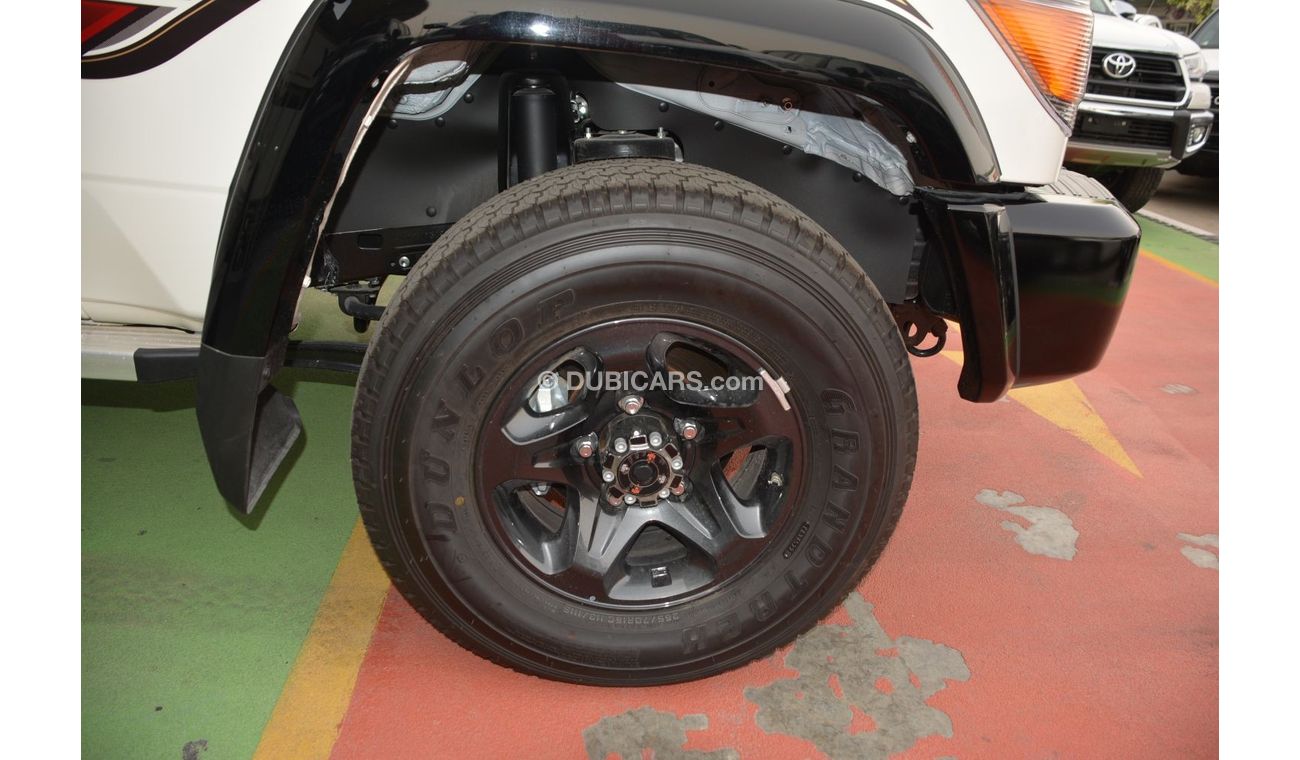 Toyota Land Cruiser 70 LC76 4.5 DIESEL 70th Anniversary Full Option Model 2022