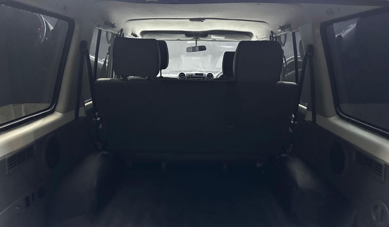 تويوتا لاند كروزر 70 Diesel 4.5 Liter Right Hand Drive Manual Gear Leather Seats