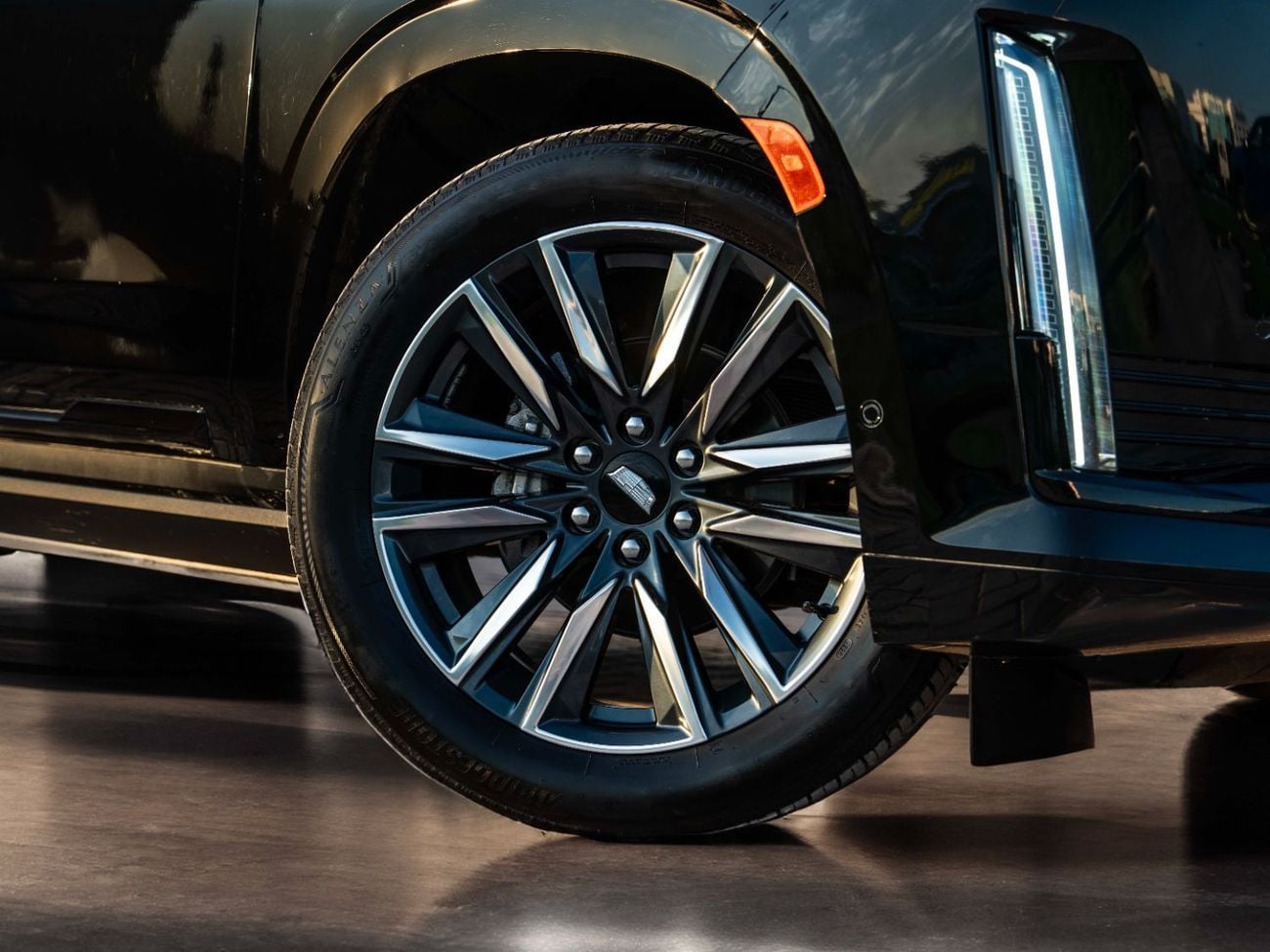 كاديلاك إسكالاد Sport Platinum 6.2L 4WD