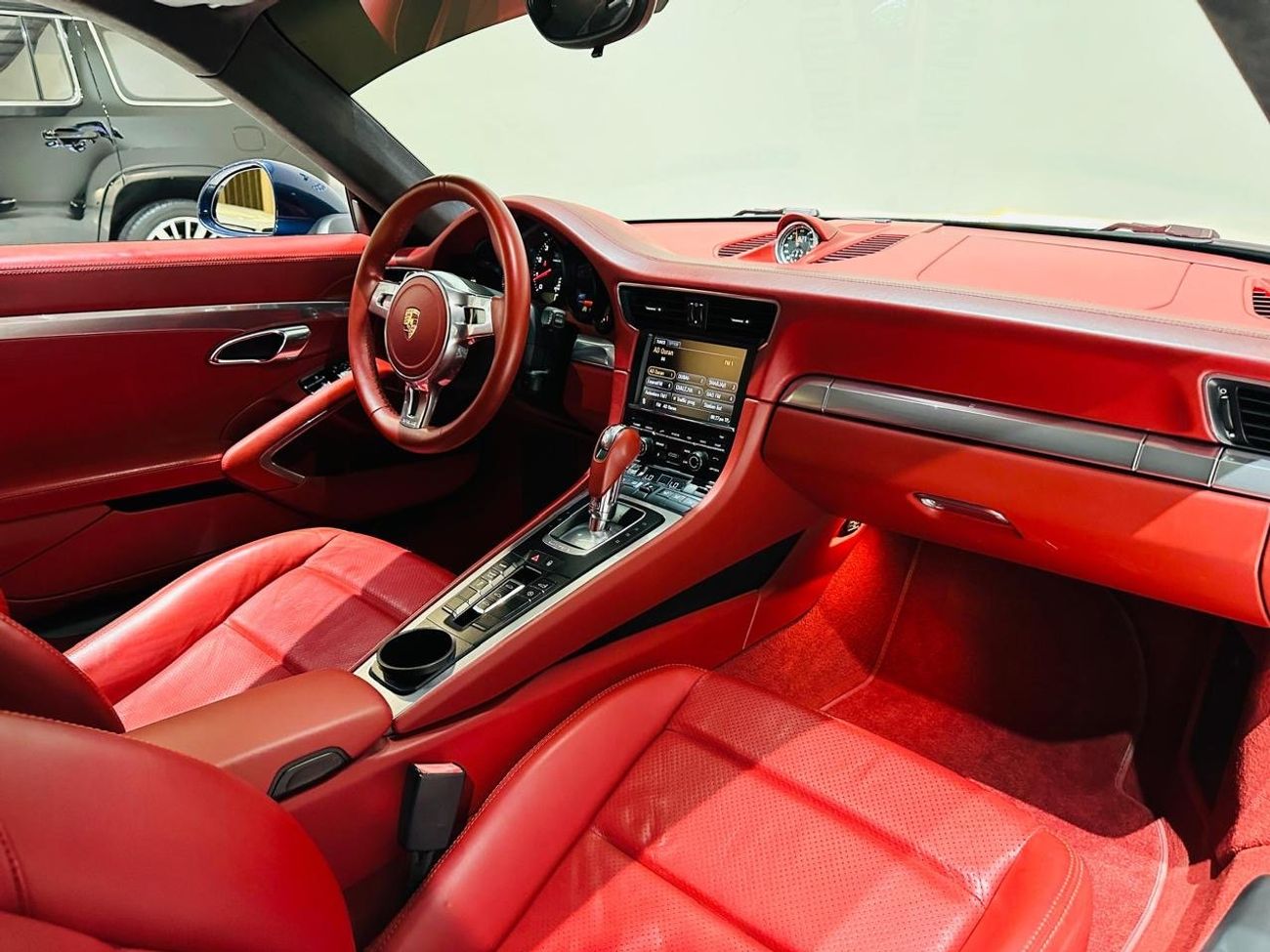 بورش 911 Carrera 3.6L Coupe