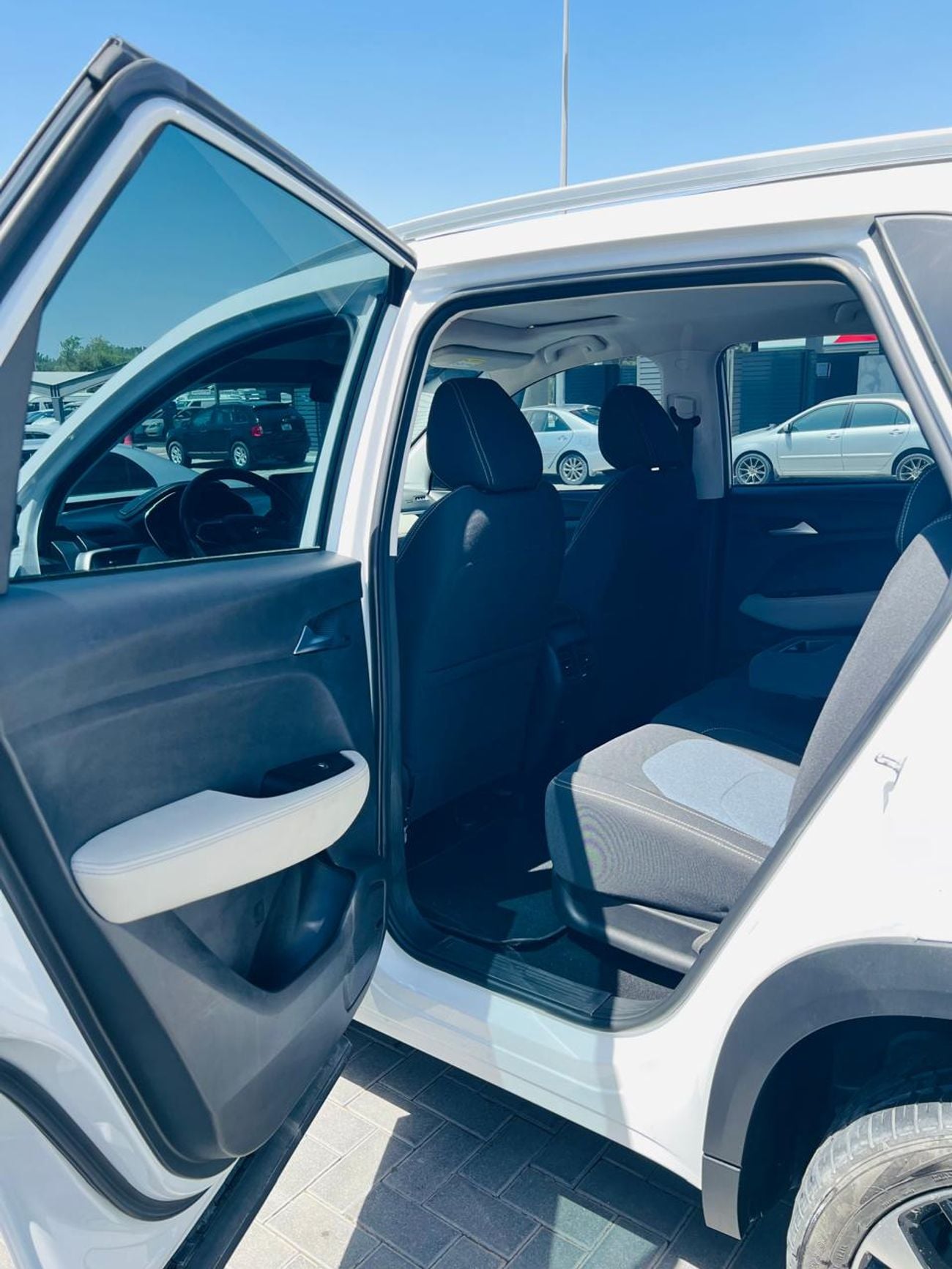 Chevrolet Captiva Premier 1.5L (150 HP) (7 Seater)