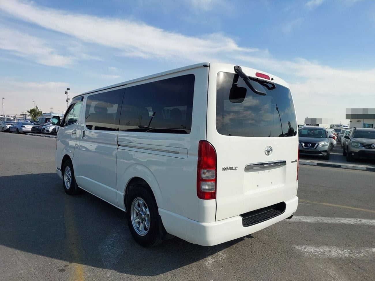 تويوتا هاياس TOYOTA HIACE VAN RHD 2007 MODEL 2.0 L PETROL AUTOMATIC(PM52918)