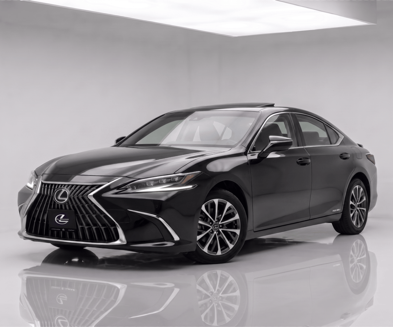 Lexus ES300h HYBRID PLUS 2.5
